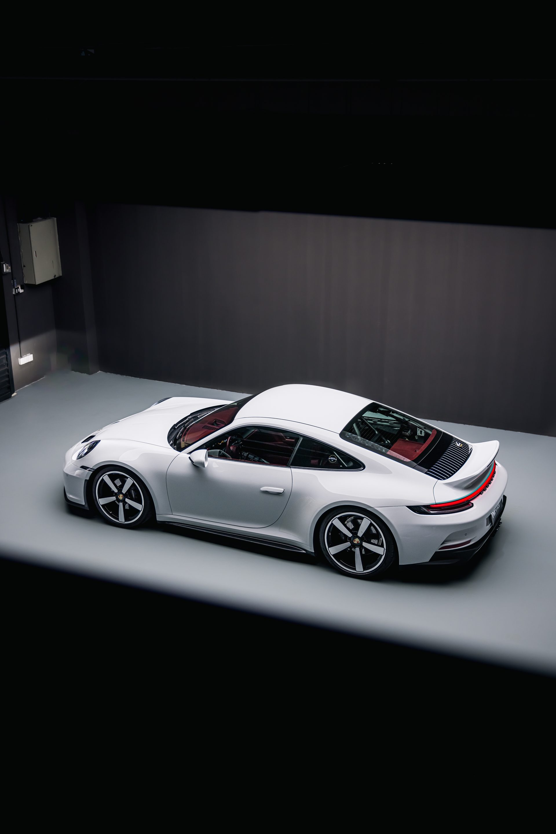 Porsche 992 with Sixth Carbon Sport Classic-style dry carbon fiber ducktail spoiler — gallery photo 2